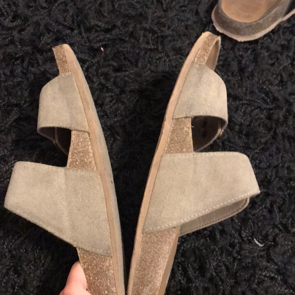 Target sandals - Picture 2 of 3